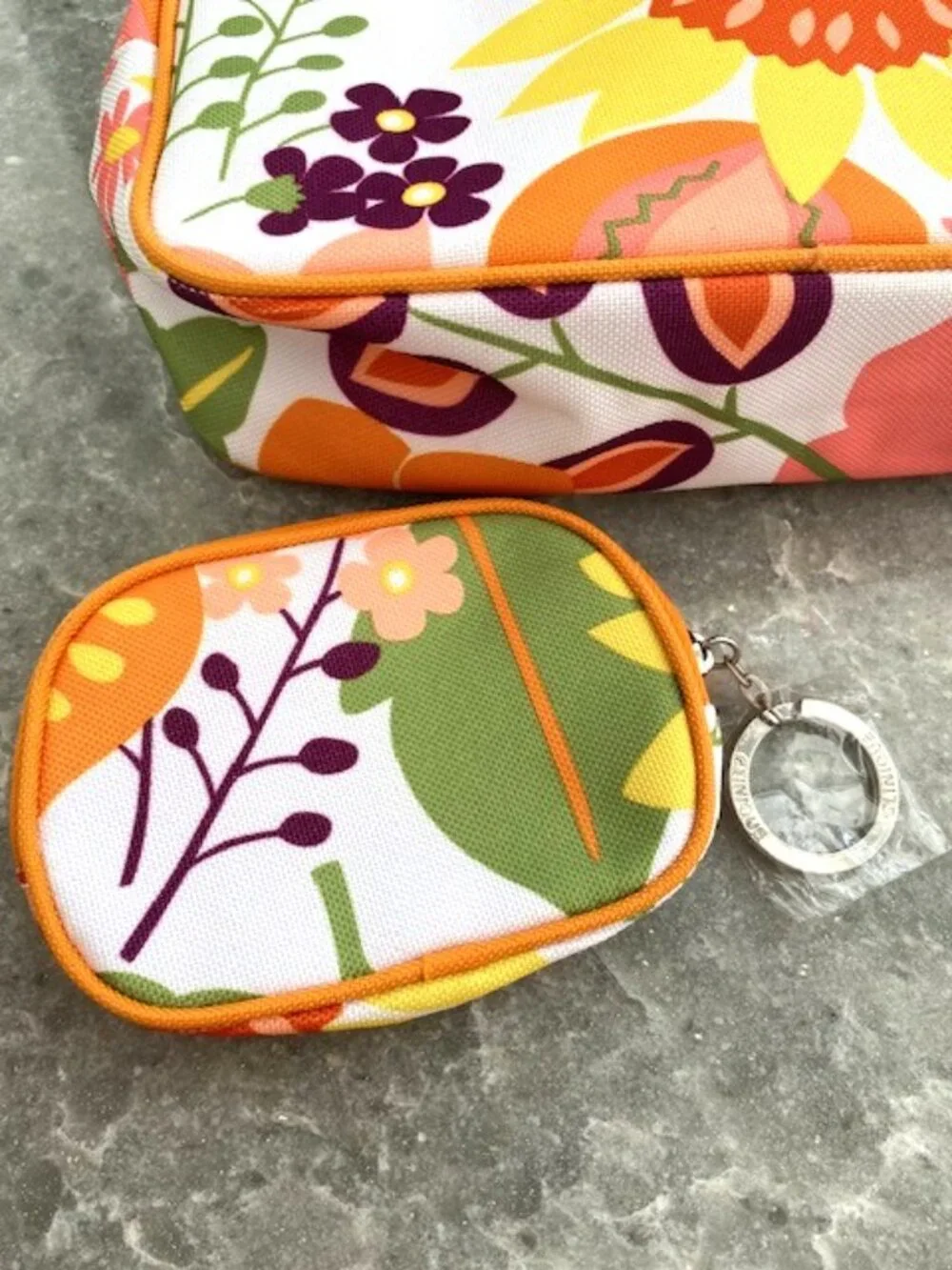 Clinique Make Up Bag Toiletry Travel Canvas Bags Set of Two Zipper Zip Up
